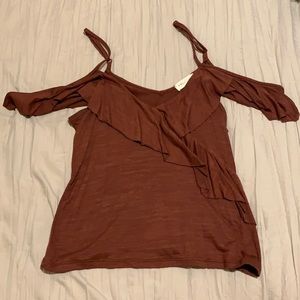 Maroon-ish off the shoulder shirt